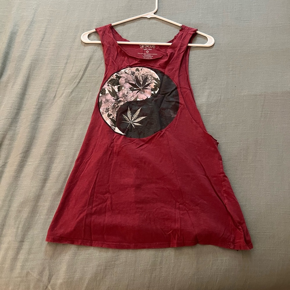 Red Spencer’s Tank Top - Size M, 100% Cotton, Super Comfortable.